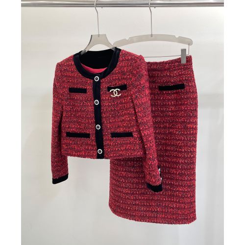 Chanel Women's Tweed Jacket And Pleated Skirt Set 